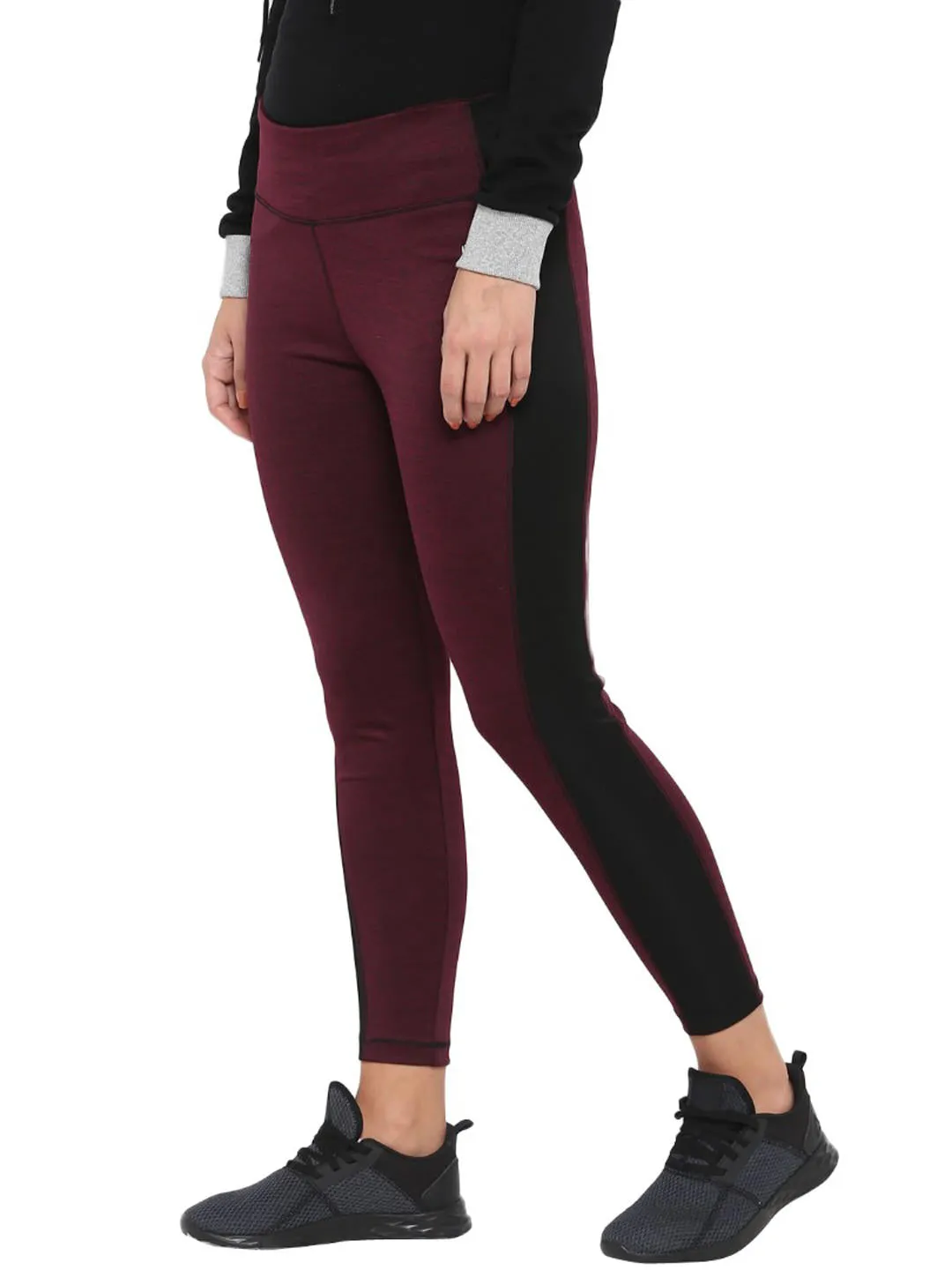Alcis Women Solid Maroon Tights