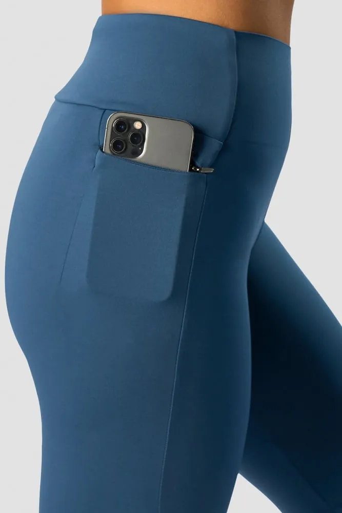 Charge Pocket Tights