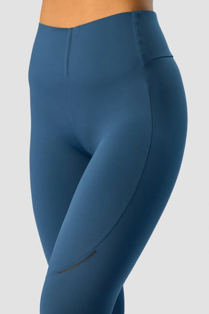 Charge Pocket Tights