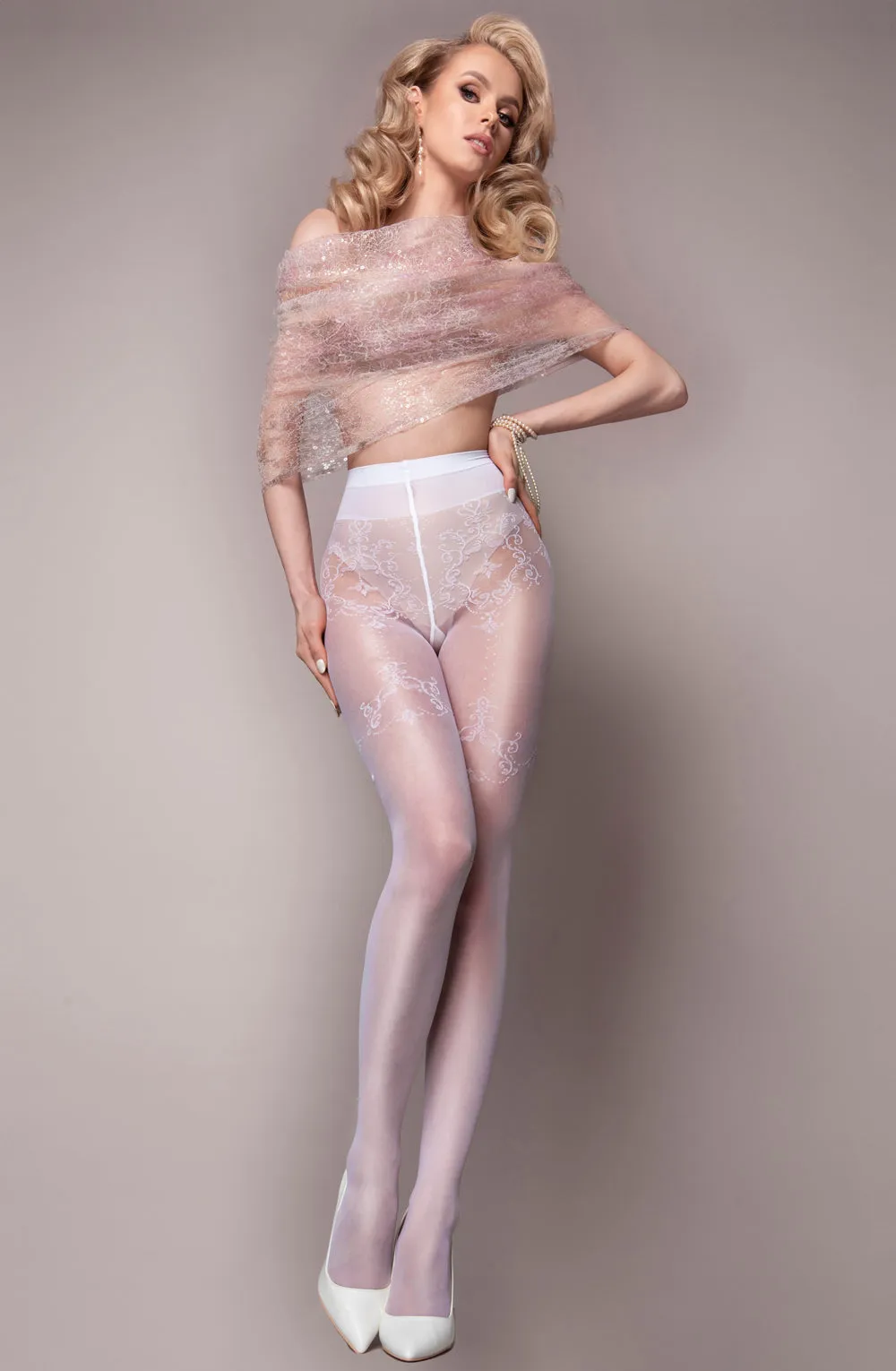 Elegant bridal pantyhose