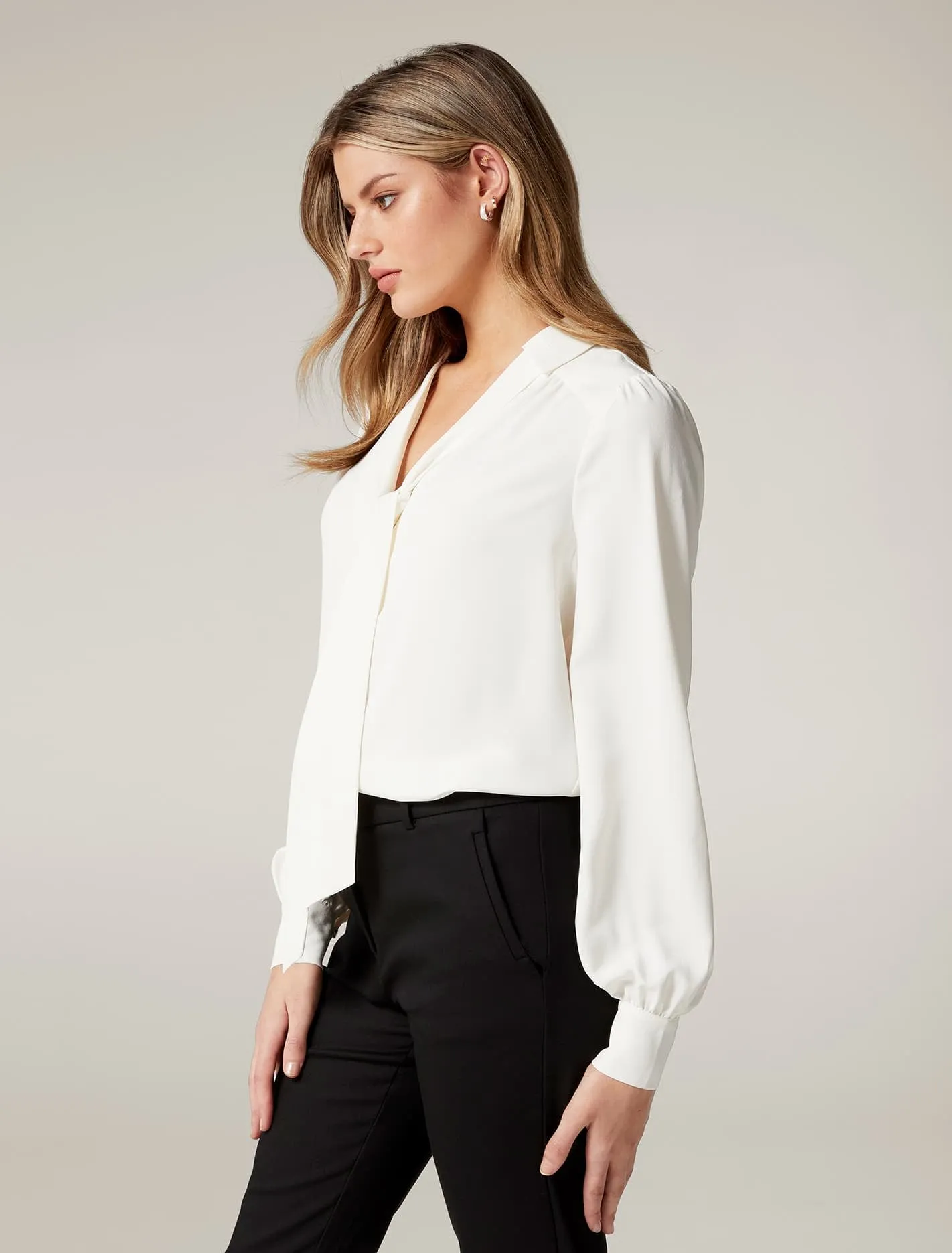 Lee Removable Tie Blouse